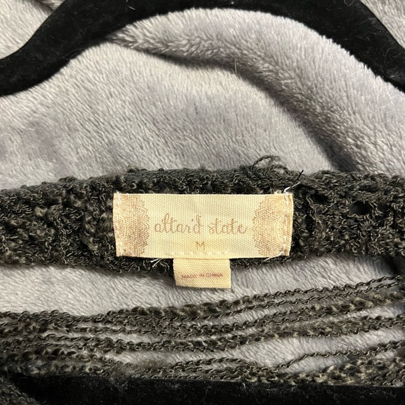 Alter’d State Sweater with sheer ripped-back detail, Size M - Picture 3 of 4